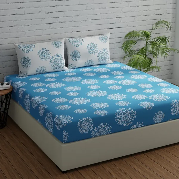 144_TC_Geometric_Cotton_Bedsheet_for_Queen_Size_Bed_Cotton_with_2_Pillow_Covers_-_Blue_and_White
