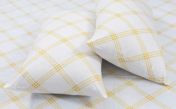Geometric_Cotton_Bedsheet_for_Queen_Size_Bed_Cotton_with_2_Pillow_Covers_-_White_(Yellow_Pattern)__-_Thread_Count_210
