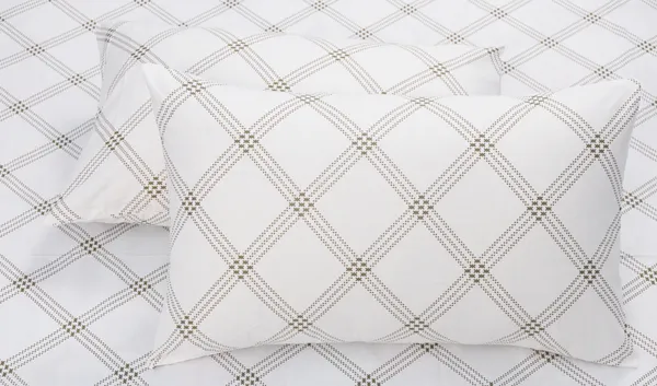 Geometric_Bedsheet_for_Single_Bed_with_1_Pillow_Cover_-_White_(Brandon_Beige_Pattern)__-_Thread_Count_210