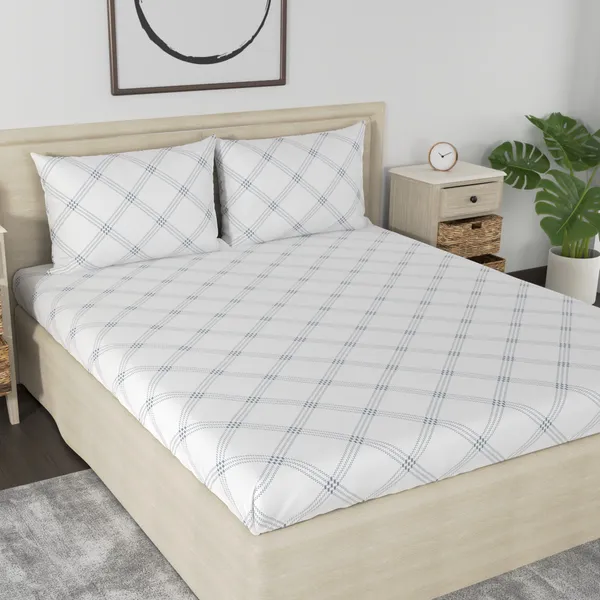 Geometric_Cotton_Bedsheets_for_Queen_Size_Bed_with_2_Pillow_Covers_-_White_(Grey_Pattern)__-_Thread_Count_210