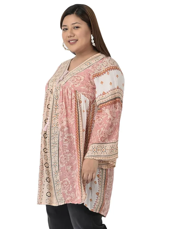 Plus_Size_Pink_Floral_Printed_Tunic_V_Neck__Summer_Fit_And_Flare_Casual_Stylish_Longline_Top_For_Women