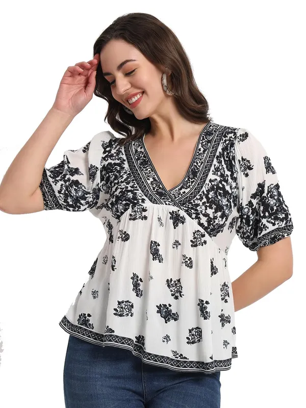 White__Beautiful_Black_Floral_Printed_V_Neck_Half_Sleeve_Short_Kurta_For_Women
