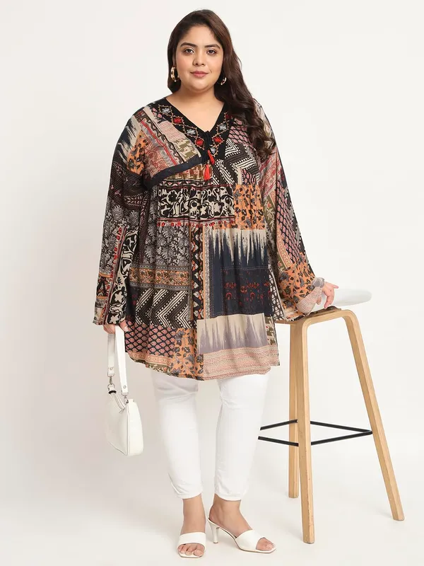 Plus_Size_Multicolor_Floral_Embroidered_Tunic_Fit_And_Flare_Casual_Top_For_Women