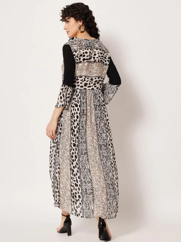 Black&White_Women_Long_Dress_Floral_Beachwear_Summer_Dress_Knee_Length_Regular_Wear