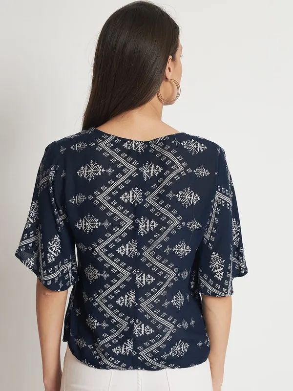 Blue_Floral_Embroidered_Short_V_Neck_Half_Sleeve_Top_For_Women