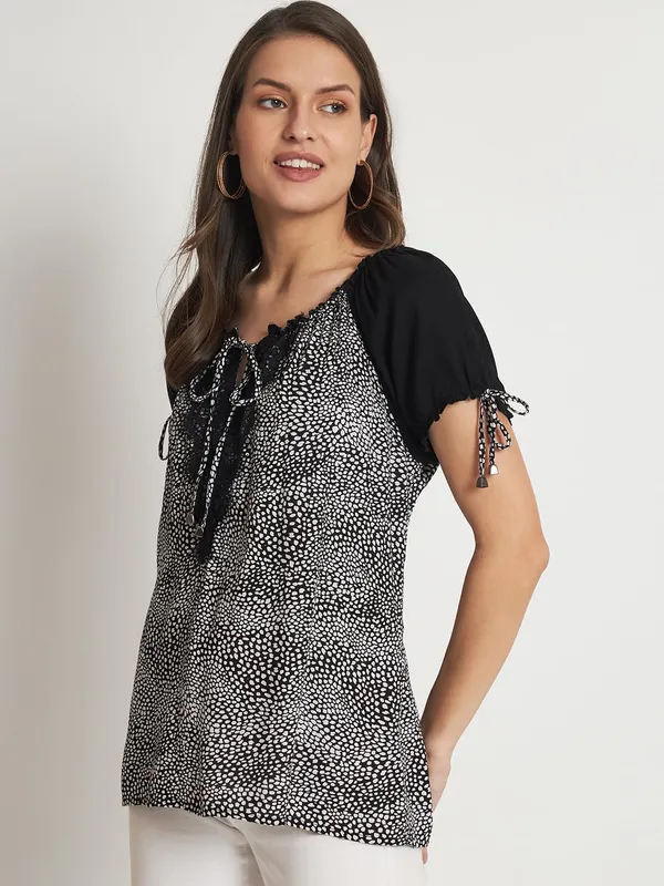 Black_Floral_Boho_Tiger_Printed_Kurta_Summer_Fit_And_Flare_Casual_Stylish_Top_For_Women_Dress