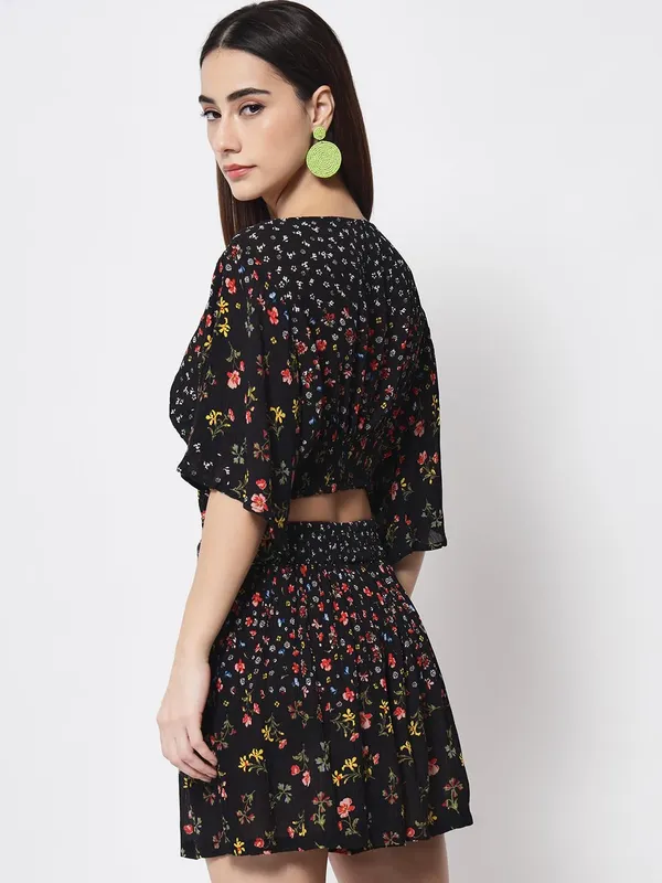 Multicolor_Styles_Beach_Wear_Co_Ord_Set_Two_Piece_Dress_Top_Short_For_Women