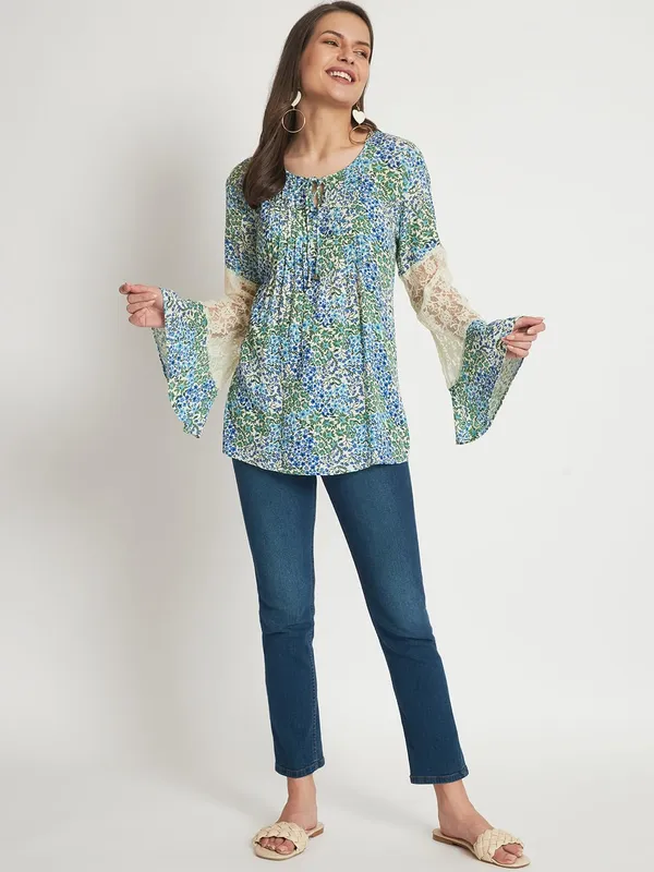 Green_Floral_Tiger_Printed_Top_Summer_Fit_And_Flare_Casual_Stylish_Top_For_Women