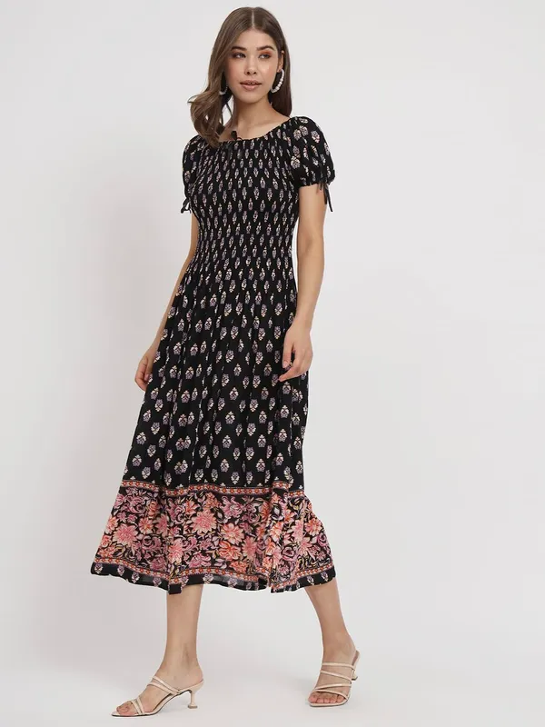 Black_Women_Dress_Midi_Stylish_Casual_Summer_Dress_Regular,_Office_Collage_Wear_Long_Dress