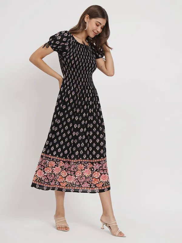 Black_Women_Dress_Midi_Stylish_Casual_Summer_Dress_Regular,_Office_Collage_Wear_Long_Dress