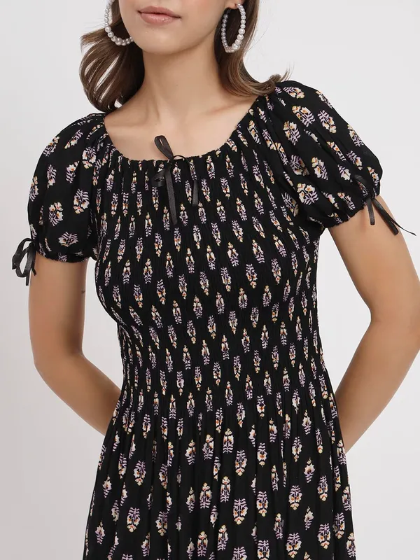 Black_Women_Dress_Midi_Stylish_Casual_Summer_Dress_Regular,_Office_Collage_Wear_Long_Dress