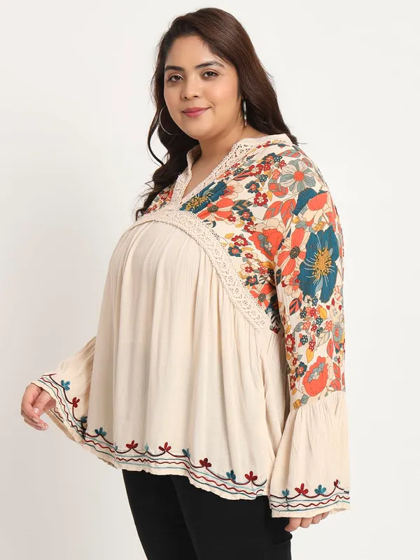 Beige_Plus_Size_Stylish_Floral_Print_with_Embroidery_V_Neck_Longline_Top_For_Women_|_Tunic_Fit_And_Flare_Casual