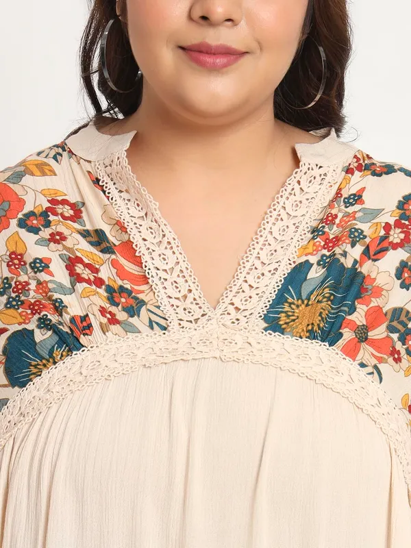 Beige_Plus_Size_Stylish_Floral_Print_with_Embroidery_V_Neck_Longline_Top_For_Women_|_Tunic_Fit_And_Flare_Casual