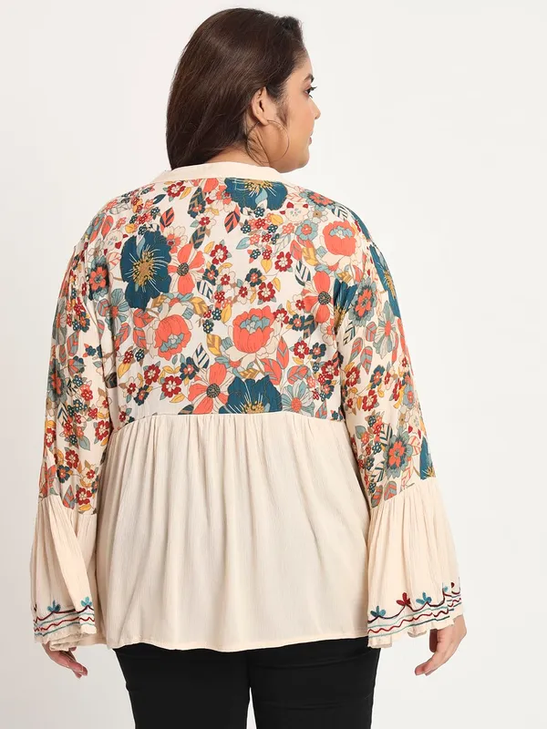 Beige_Plus_Size_Stylish_Floral_Print_with_Embroidery_V_Neck_Longline_Top_For_Women_|_Tunic_Fit_And_Flare_Casual