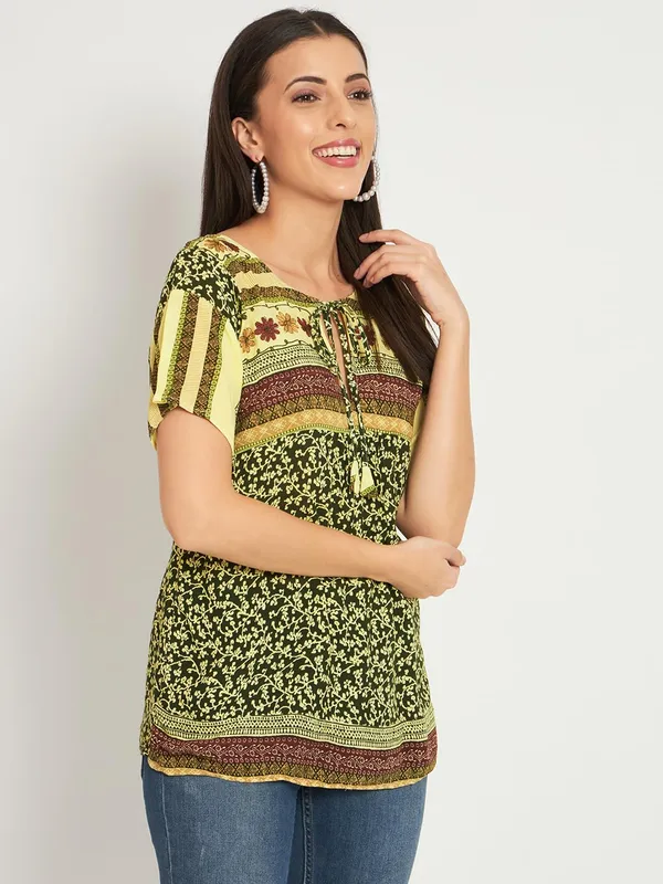 Green_Women_Top_Kurta_Floral_Printed_Casual_Stylish_Short_Kurta