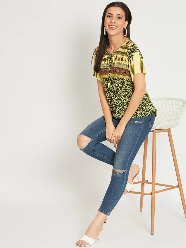 Green_Women_Top_Kurta_Floral_Printed_Casual_Stylish_Short_Kurta