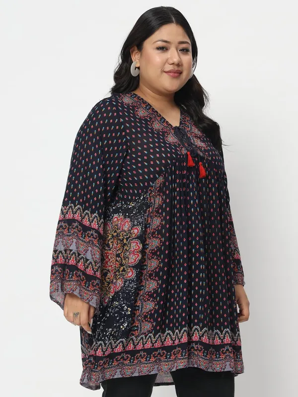 Plus_Size_Blue_Women_Top_Floral_Printed_Casual_Stylish_Longline_Beachwear