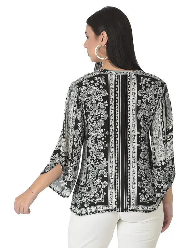 Black_Floral_Embroidered_Blacktunic_Fit_And_Flare_Casual_Stylish_Top_For_Women