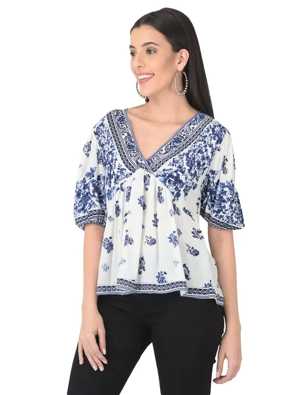 Blue_&_White_Floral_Embroidered_Tunic_Fit_And_Flare_Casual_Stylish_Top_For_Women