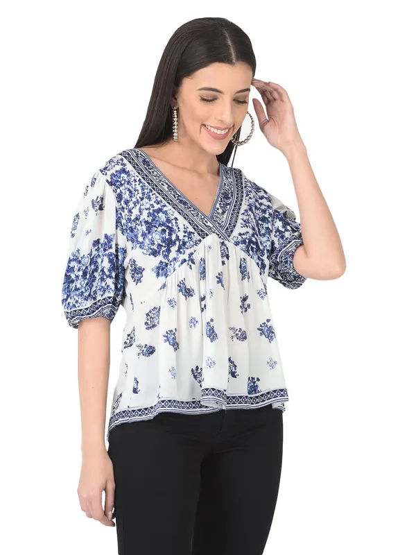 Blue_&_White_Floral_Embroidered_Tunic_Fit_And_Flare_Casual_Stylish_Top_For_Women