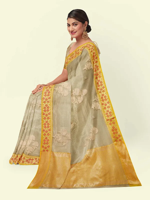 Beige_Cotton_Blend_Banarasi_Sarees_For_Women