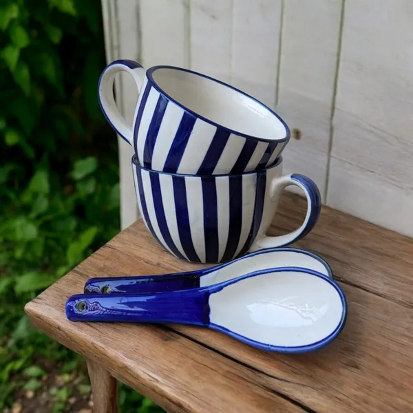 Handcrafted_Ceramic_Soup_Bowls_with_Spoons_-_450_ML_Capacity,_Blue_and_White_Striped_Design