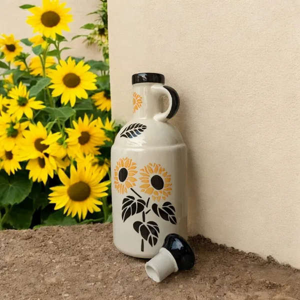 Handcrafted_Ceramic_Sunflower_Design_Oil_Dispenser,_Capacity:_1000_ML,_Size:_10_x_25_cm