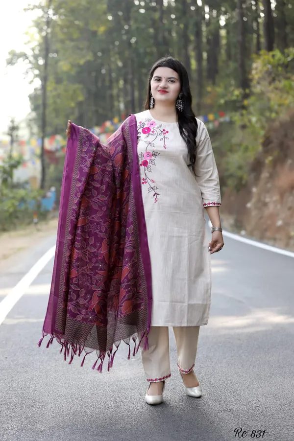 Handloom_South_Cotton_Kurta_With_Pant_&_Khadi_Silk_Dupatta_Set