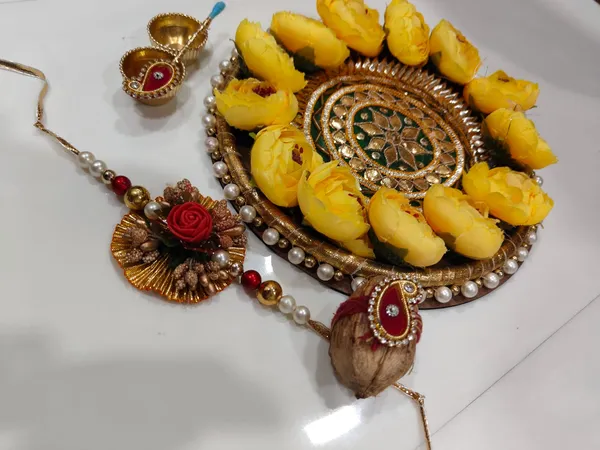 Handmade_Designer_Rakhi_Platter_for_Raksha_Bandhan,_for_Brothers_Sister_Bhaiya_Bhabhi_(Peony_Flower_Rakhi_Plate)