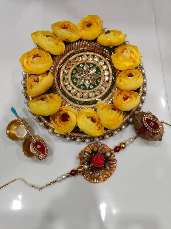 Handmade_Designer_Rakhi_Platter_for_Raksha_Bandhan,_for_Brothers_Sister_Bhaiya_Bhabhi_(Peony_Flower_Rakhi_Plate)