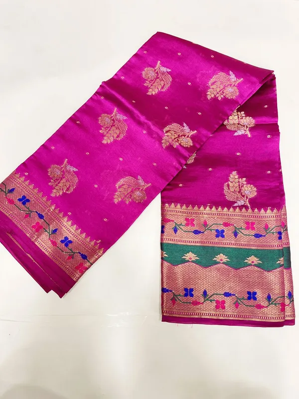 Humairah_Pure_Handloom_Magenta_Dupion_Silk_Golden_Zari_Silver_Mina_Floral_Booti_with_Skirt_Copper_Zari_Paithani_Border_and_Magenta_Blouse