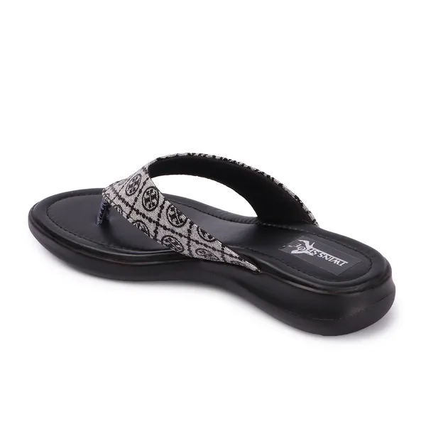 Casual_Slip_On_Flat_Slippers_(White)