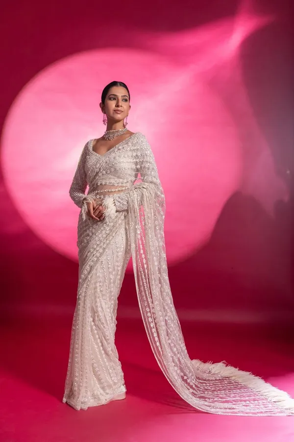 Hot_Looking_trending_Glamorous_Designer_Net_Saree