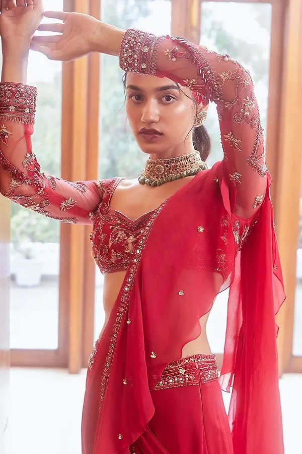 Hot_and_Elegent_Red_Georgette_Lehenga_Saree