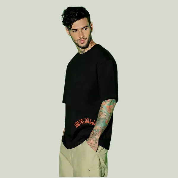 Black_Oversized_Printed_Half_Sleeve_Cotton_T-Shirt_For_Men
