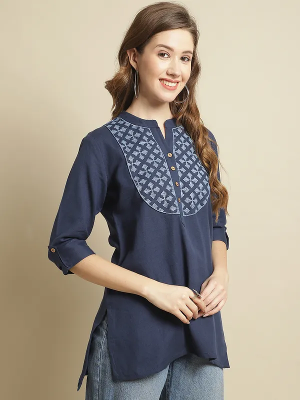 Blue_Cotton_Embroidered_Short_Kurti