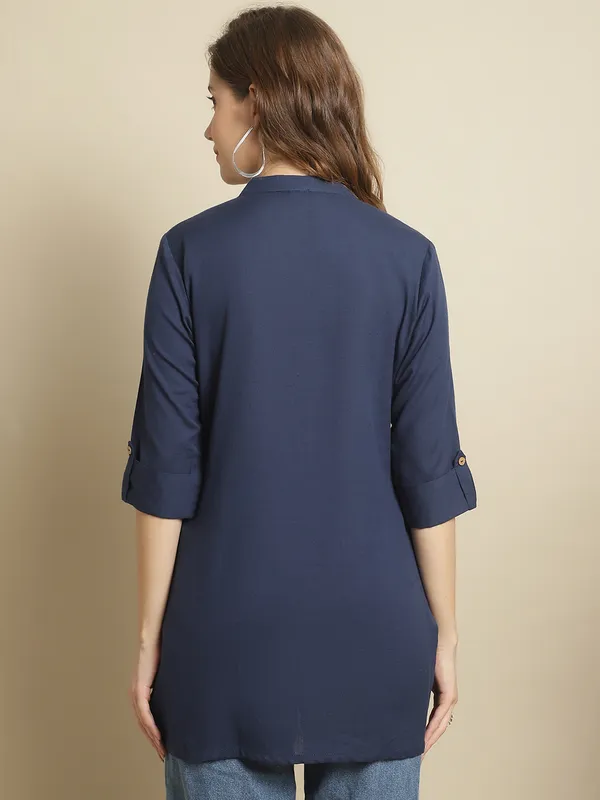 Blue_Cotton_Embroidered_Short_Kurti