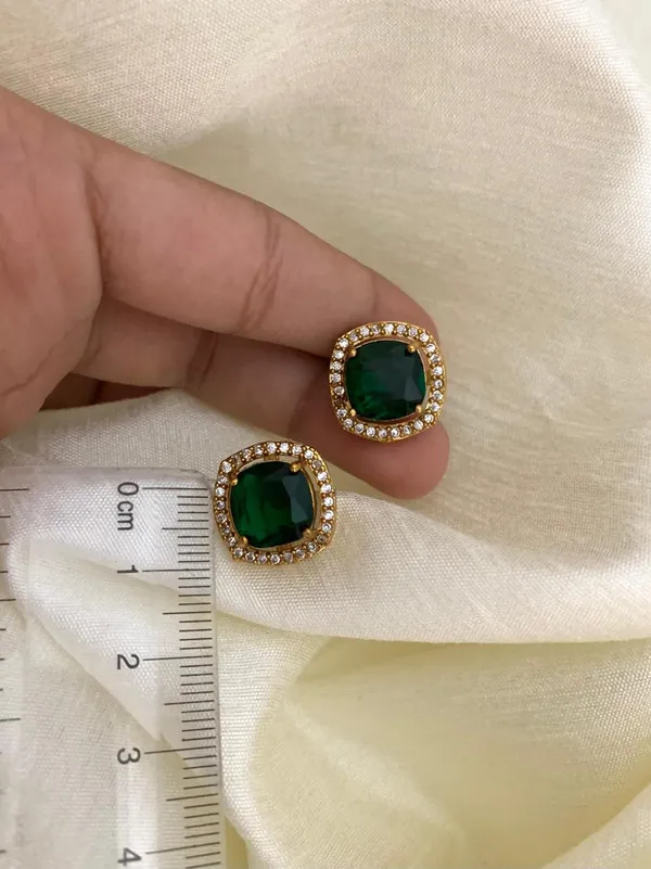 Rosemary_Antique_stud