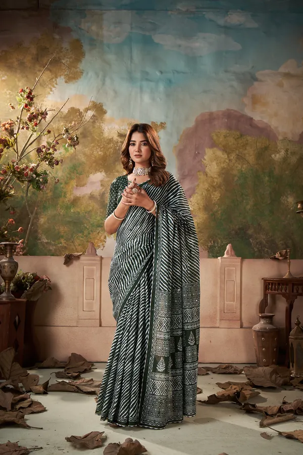 HANDICRAFT_MIRROR_WORK_WOMEN'S_Ikkat_PRINT_PURE_SOFT_COTTON_SAREE_WITH_BEAUTIFUL_BORDER_WORK_With_Blouse_Piece