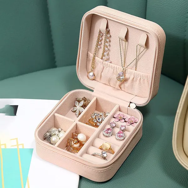 Travel_Jewelry_Case_Small_Jewelry_Box_Portable_Jewelry_Travel_Organizer_Display_Storage_Case_For_Rings_Earring_Necklace_Bracelet_Gift_For_Women_Girls