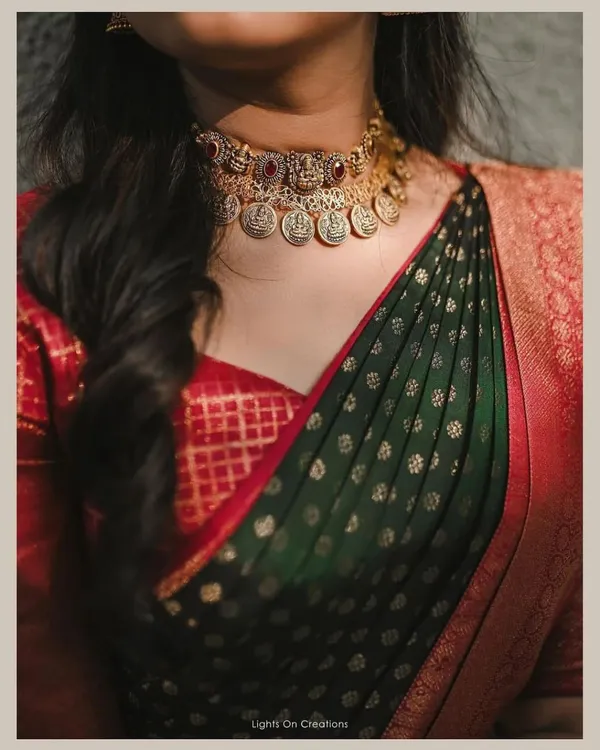 Green_Cotton_Silk_Saree_With_Blouse_Piece_For_Women