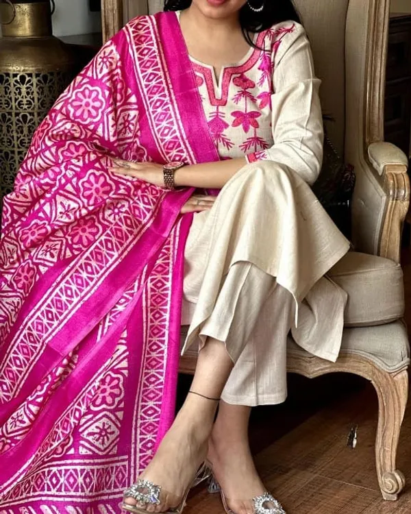 Premium_Handloom_Cotton_Suit_with_Pure_Linen_Dupatta