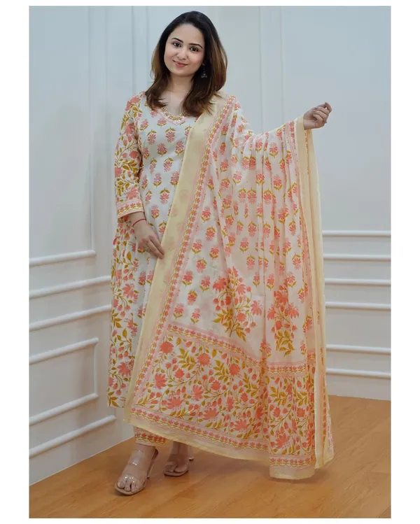 Orange_Cotton_Kurti_Set_With_Dupatta_For_Women