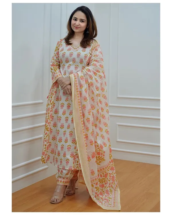 Orange_Cotton_Kurti_Set_With_Dupatta_For_Women