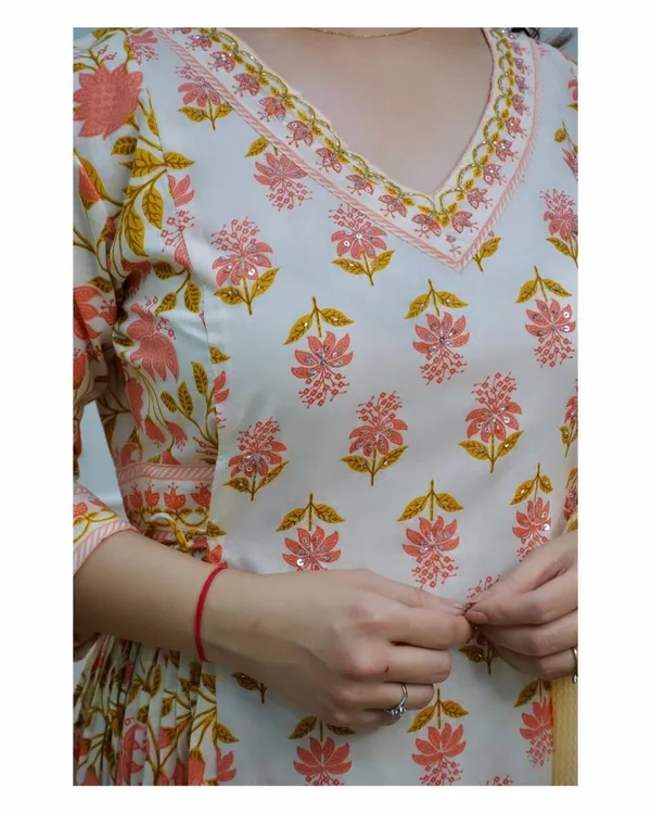 Orange_Cotton_Kurti_Set_With_Dupatta_For_Women