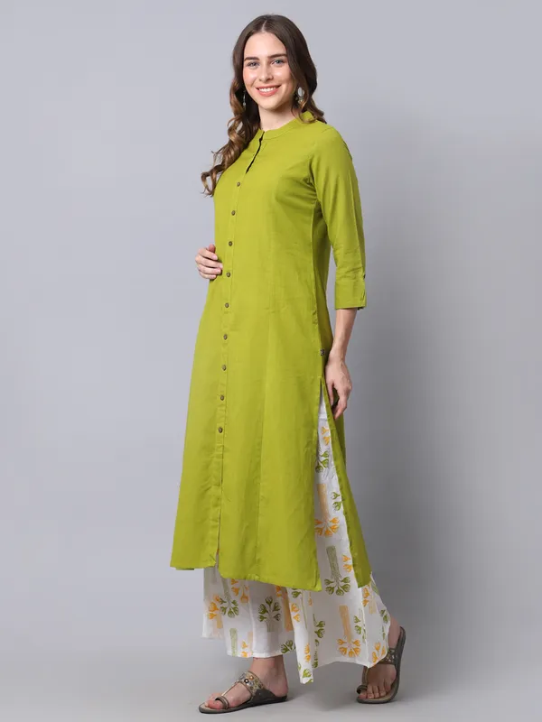 Green_Cotton_Solid_Kurta_With_Printed_Flair_Palazzo_Bottom_Set