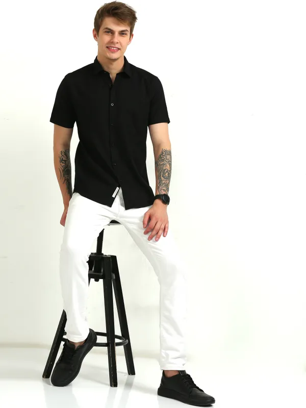 Black_Plain_Half_Sleeve_Slub_Cotton_Shirt_For_Men