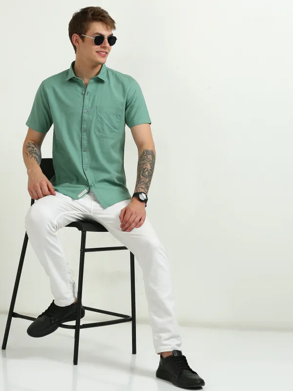 Men's_Turquoise_Slub_Cotton_Half-Sleeve_Shirt