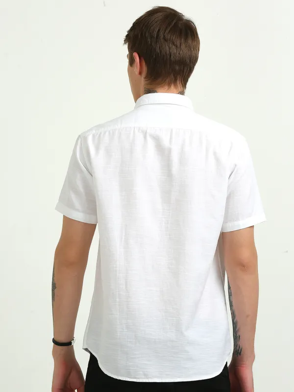 White_Plain_Half_Sleeve_Slub_Cotton_Shirt_For_Men