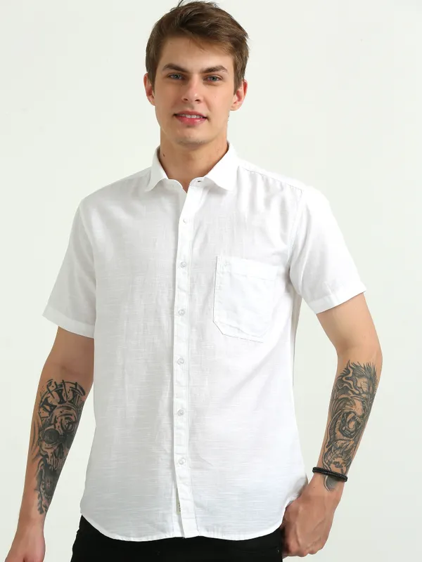 White_Plain_Half_Sleeve_Slub_Cotton_Shirt_For_Men